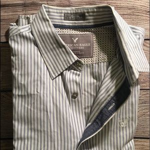 American Eagle Outfitters Men’s Authentic Shirt